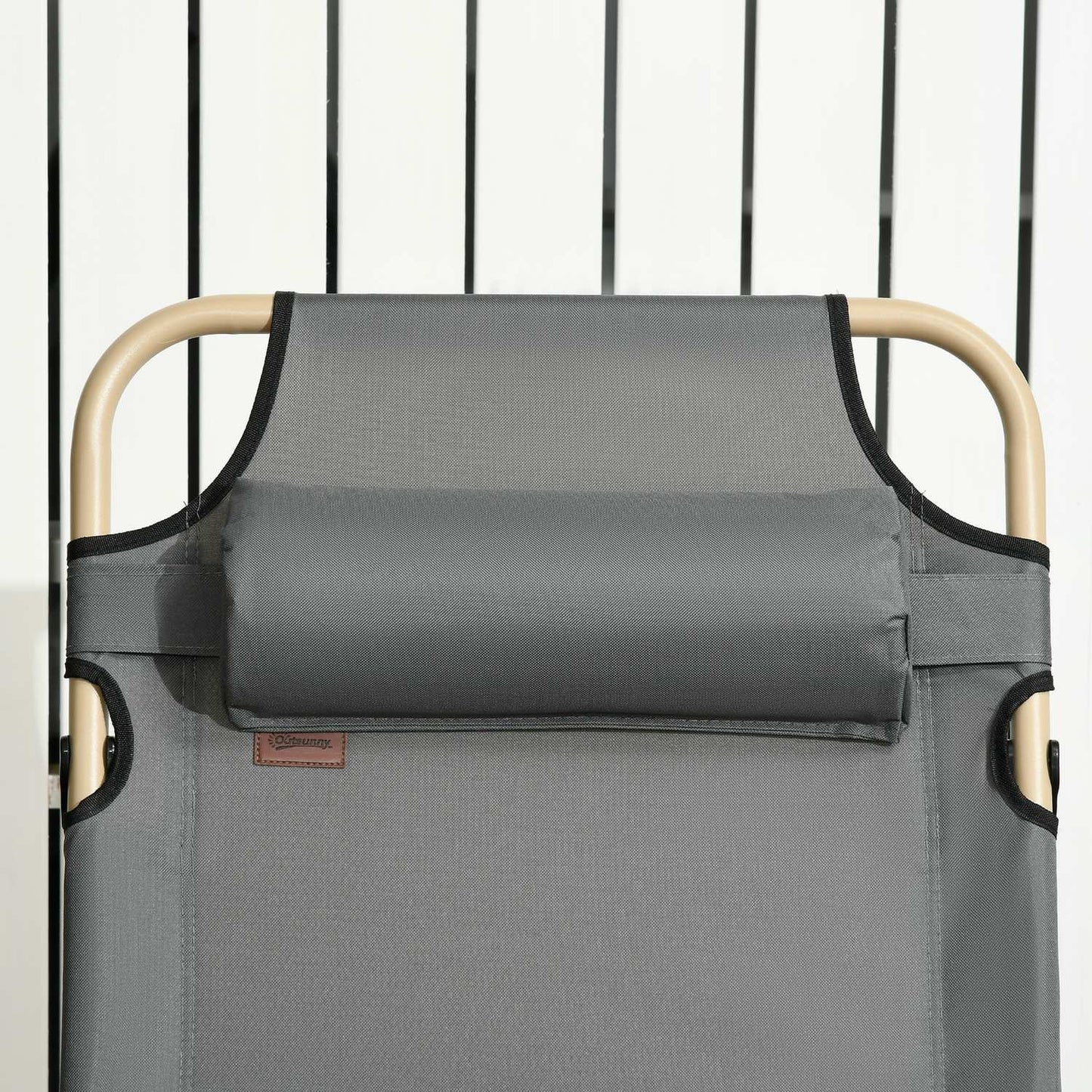 Folding sun lounger with adjustable backrest and cushion