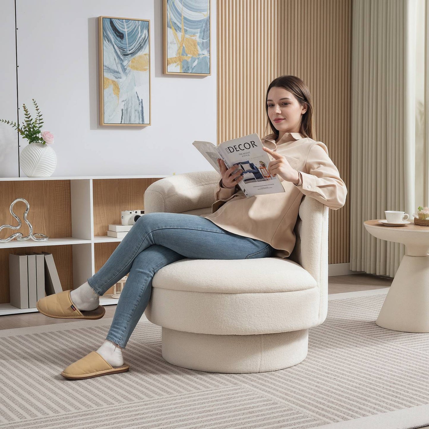Swivel upholstered armchair, modern lounge chair with rubberwood frame, for living room, bedroom, cream white