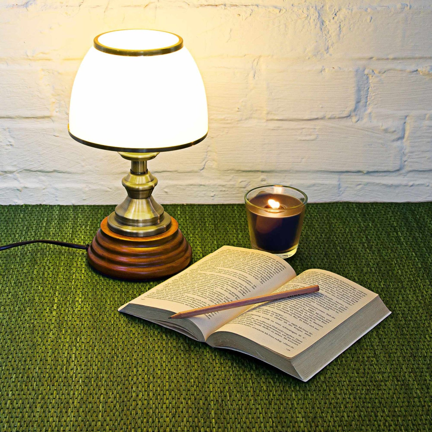 Table lamp Glass shade Classic