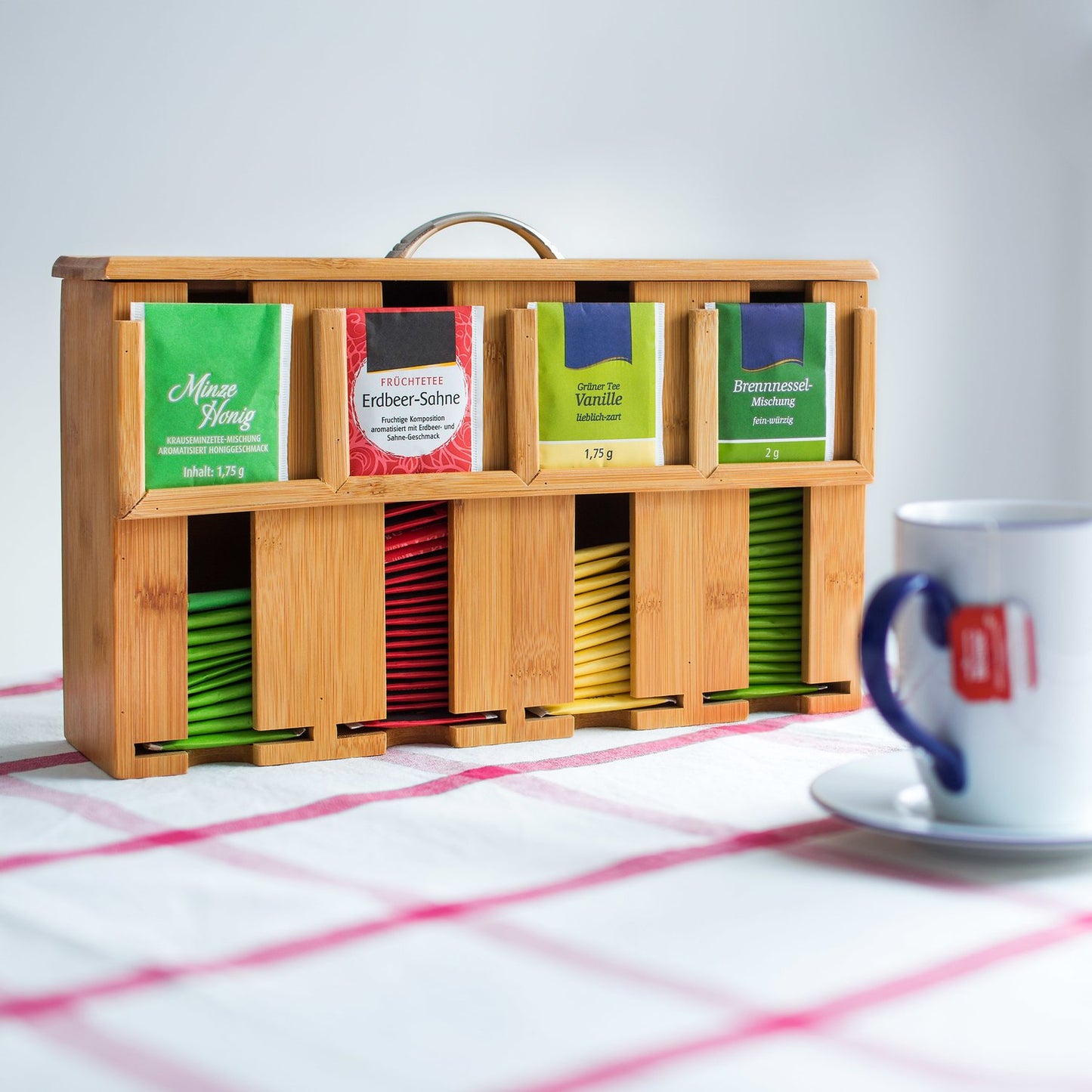 Tea box in bamboo with 4 compartments