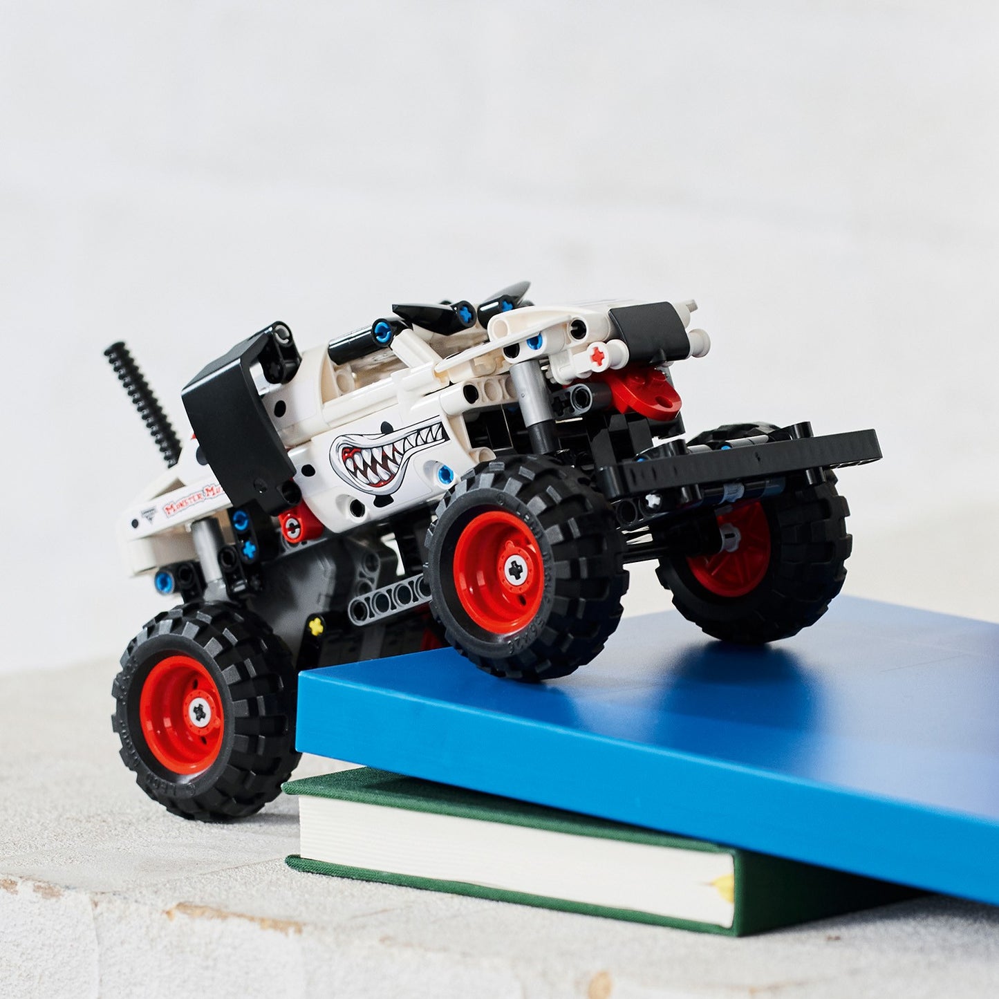 Technic - Monster Jam,Monster Mutt,Dalmatian
