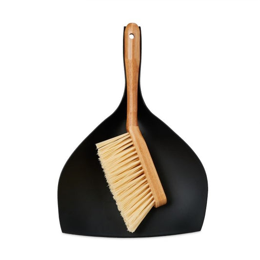 The mop consisting of a shovel and a broom