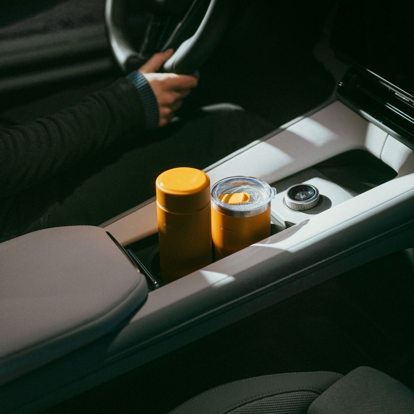 Thermos mug orange 0.5 liter On-the-go mug