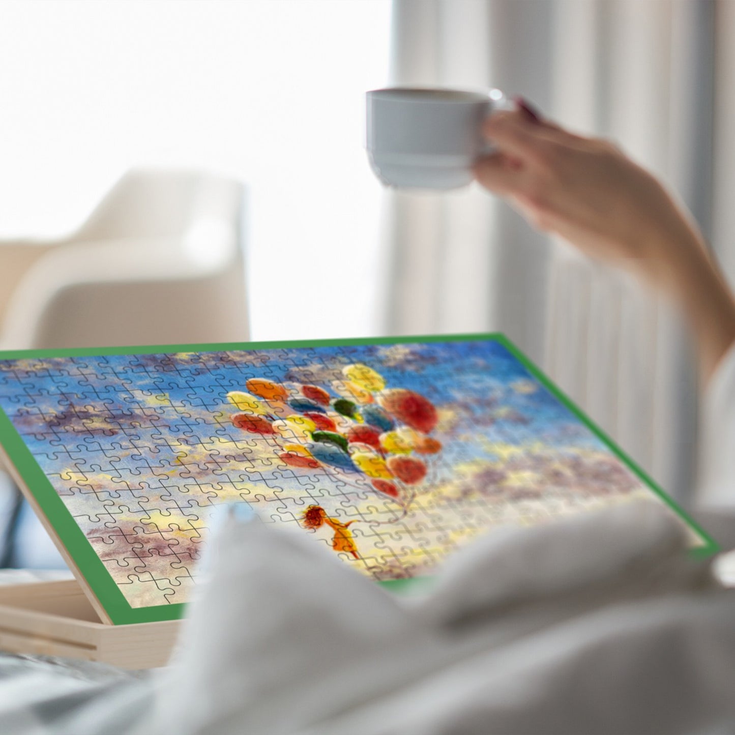 Tilting puzzle board for 1000 pieces