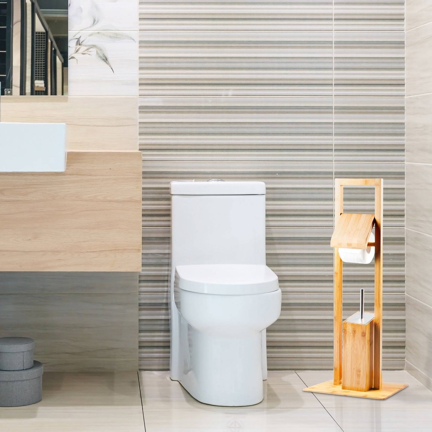 Toilet set in bamboo