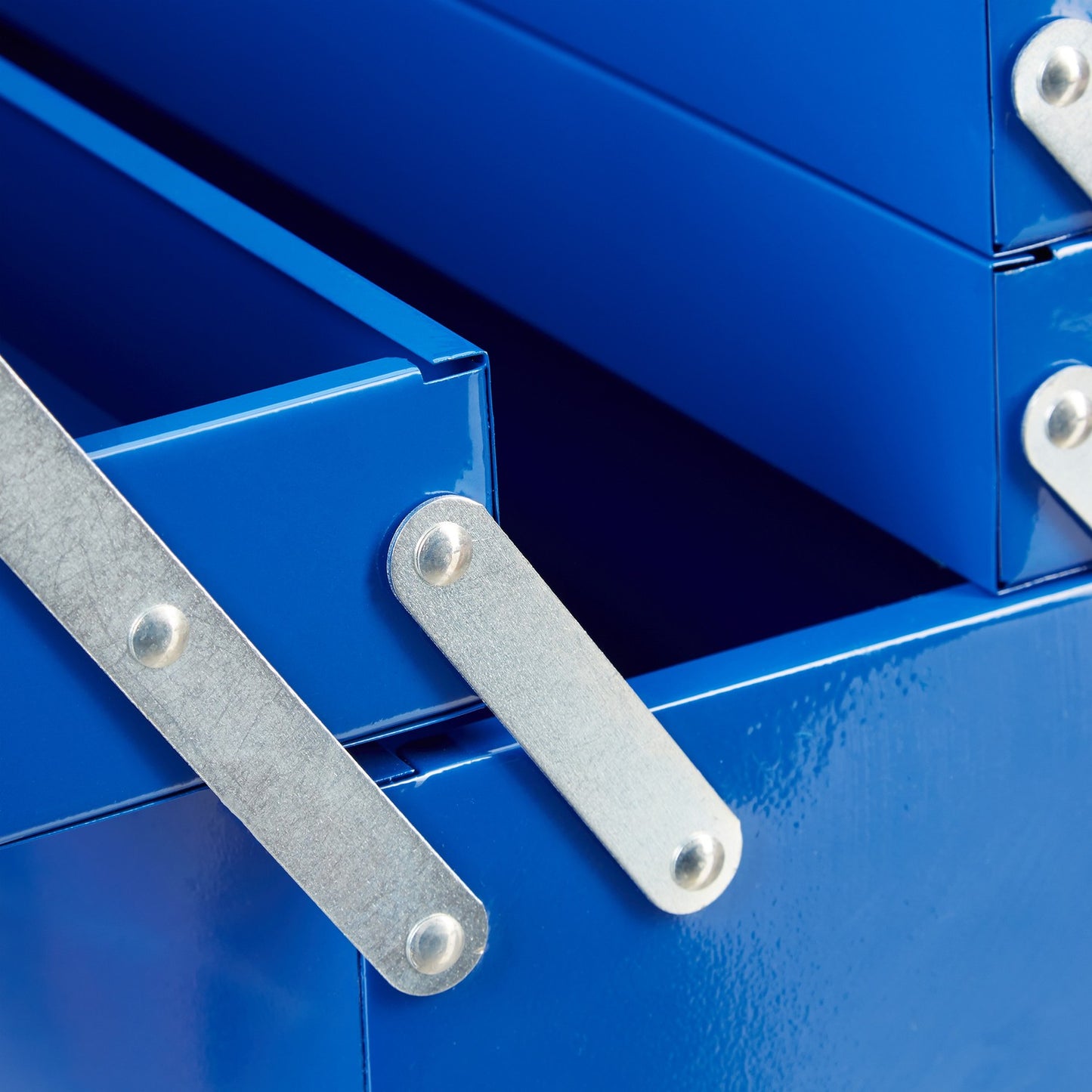 Tool box empty blue