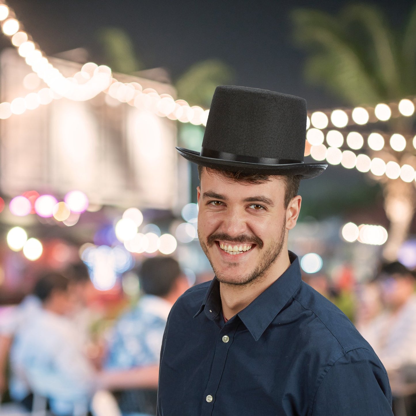 Top hat black