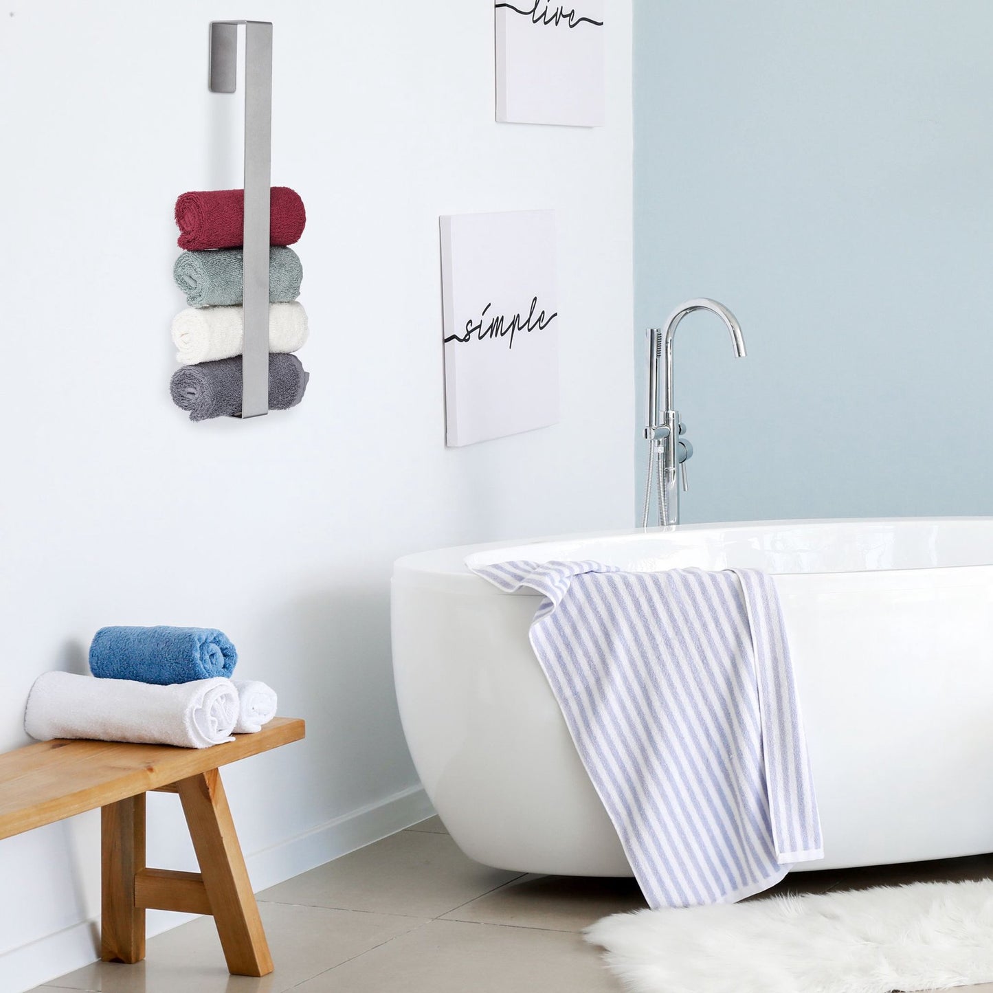 Towel rail without drilling