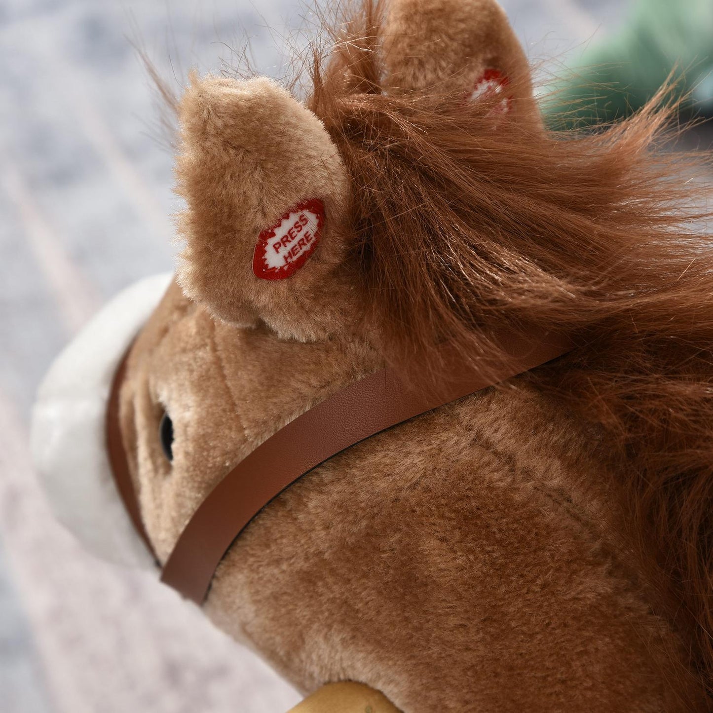Plush rocking horse with sound, handle for ages 3-6