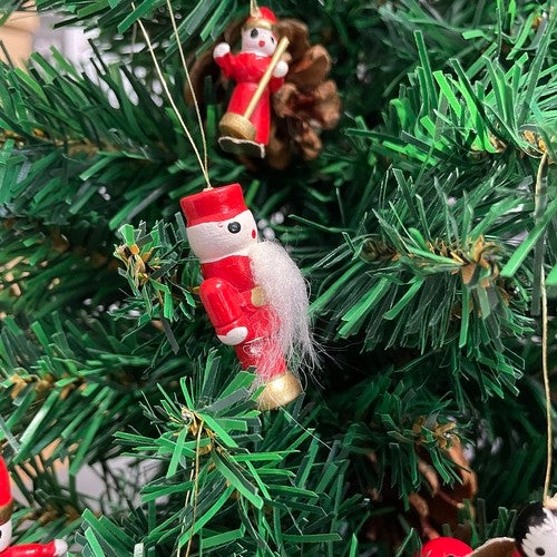 WOODEN PENDANTS / CHRISTMAS BALLS 30 pcs