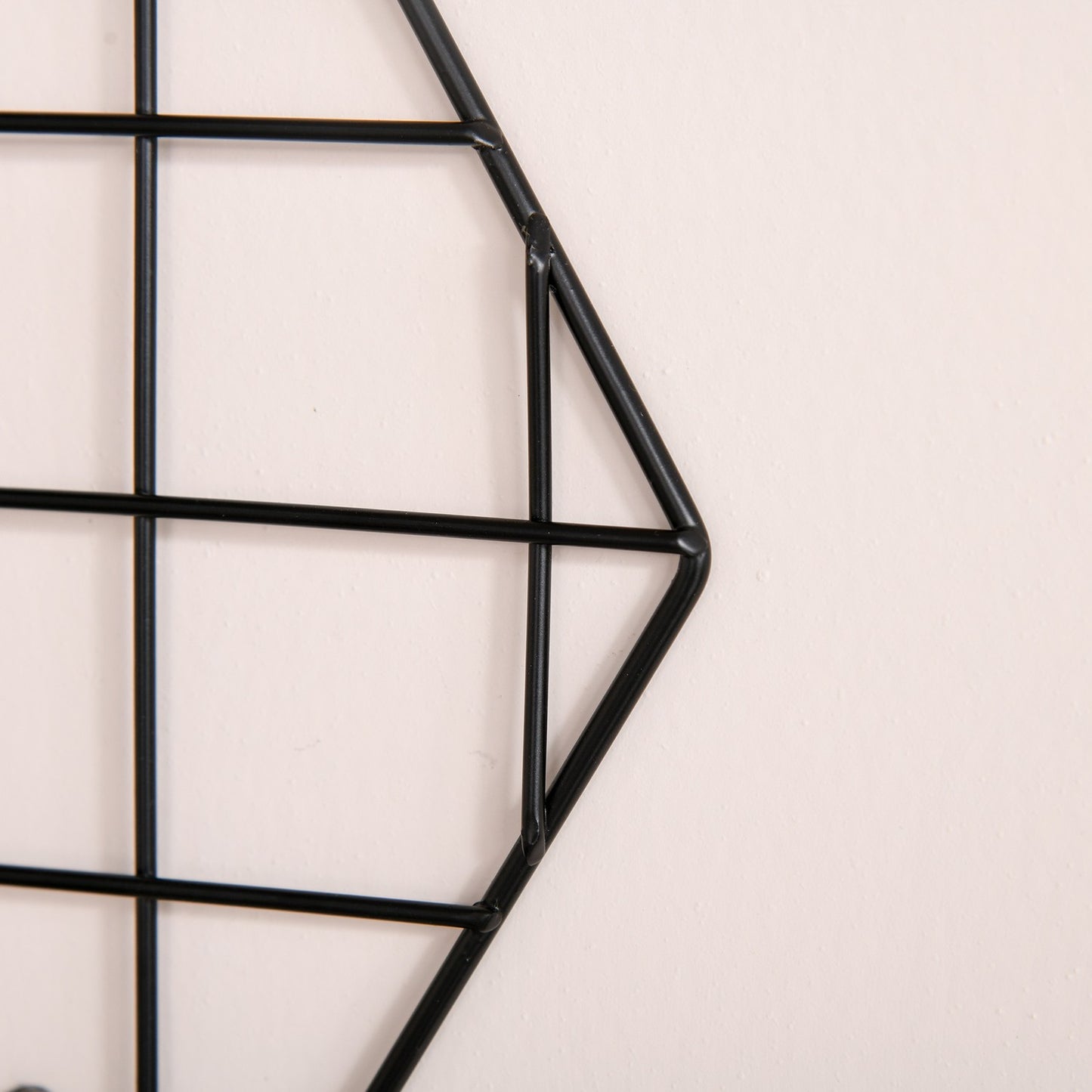 Black metal wall grid for photos and notes, 50x44x8 cm
