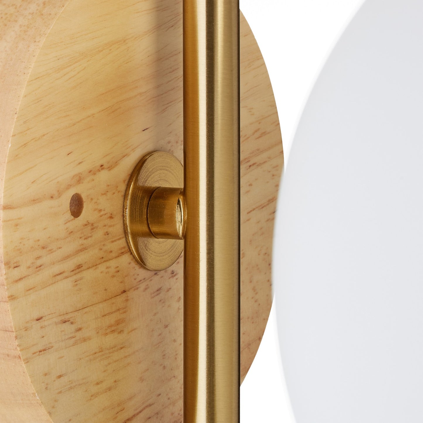 Wall lamp GLOBI brass colored