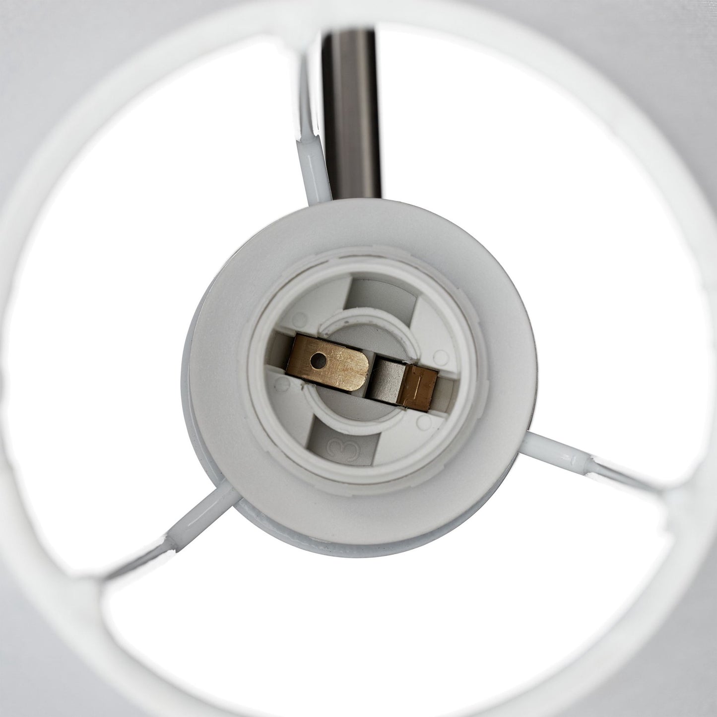 Wall lamp with screen