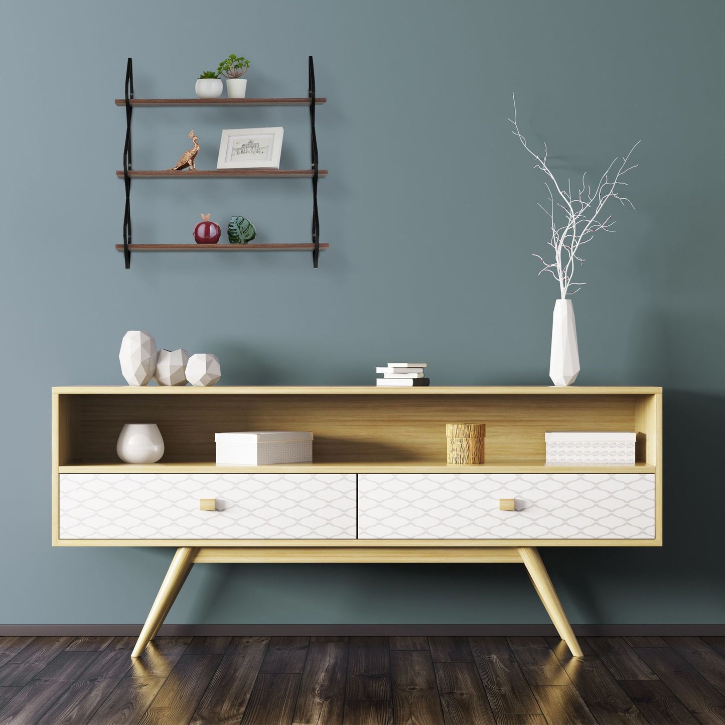Wall shelf with 3 shelves