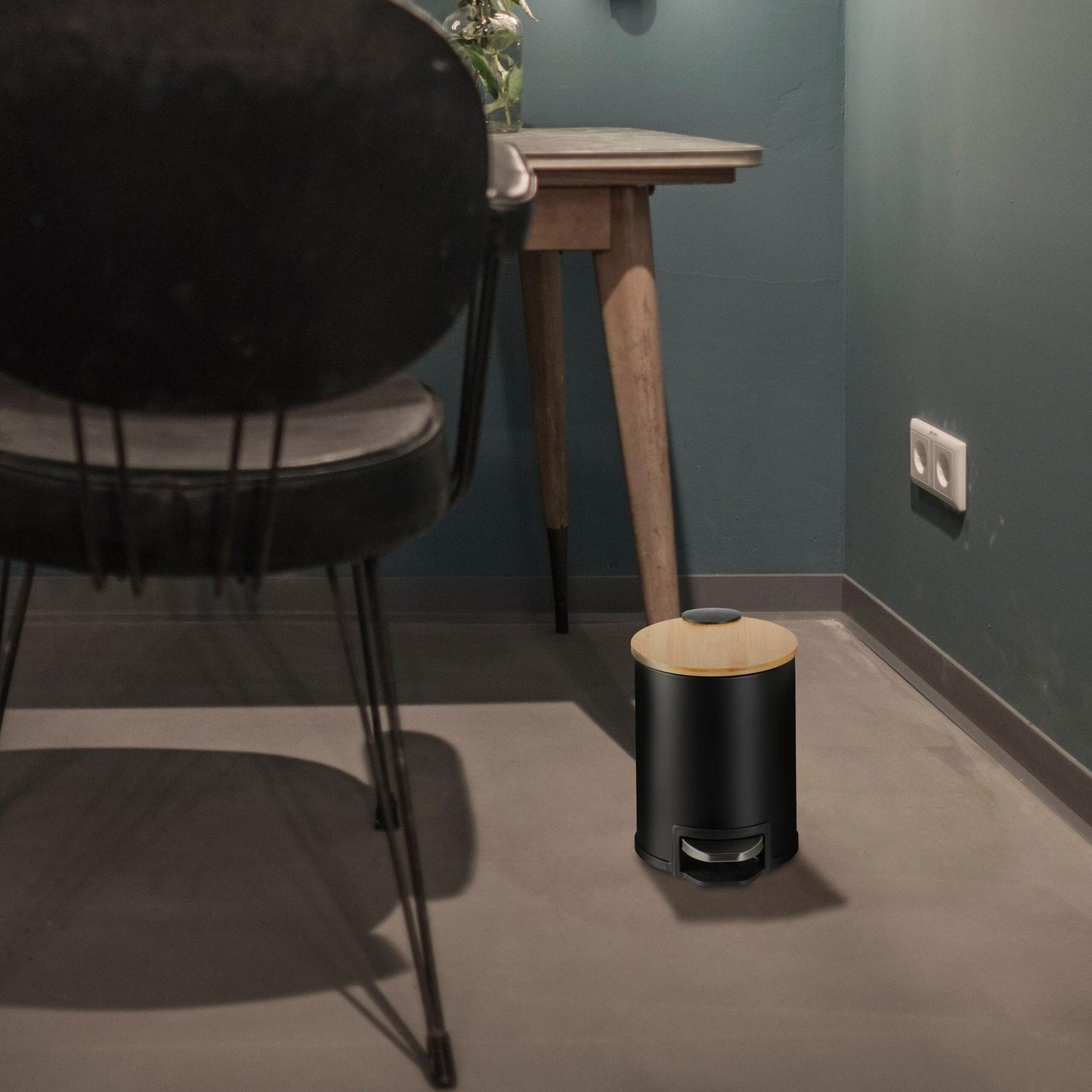 Waste container for bathroom 3 liters with bamboo lid