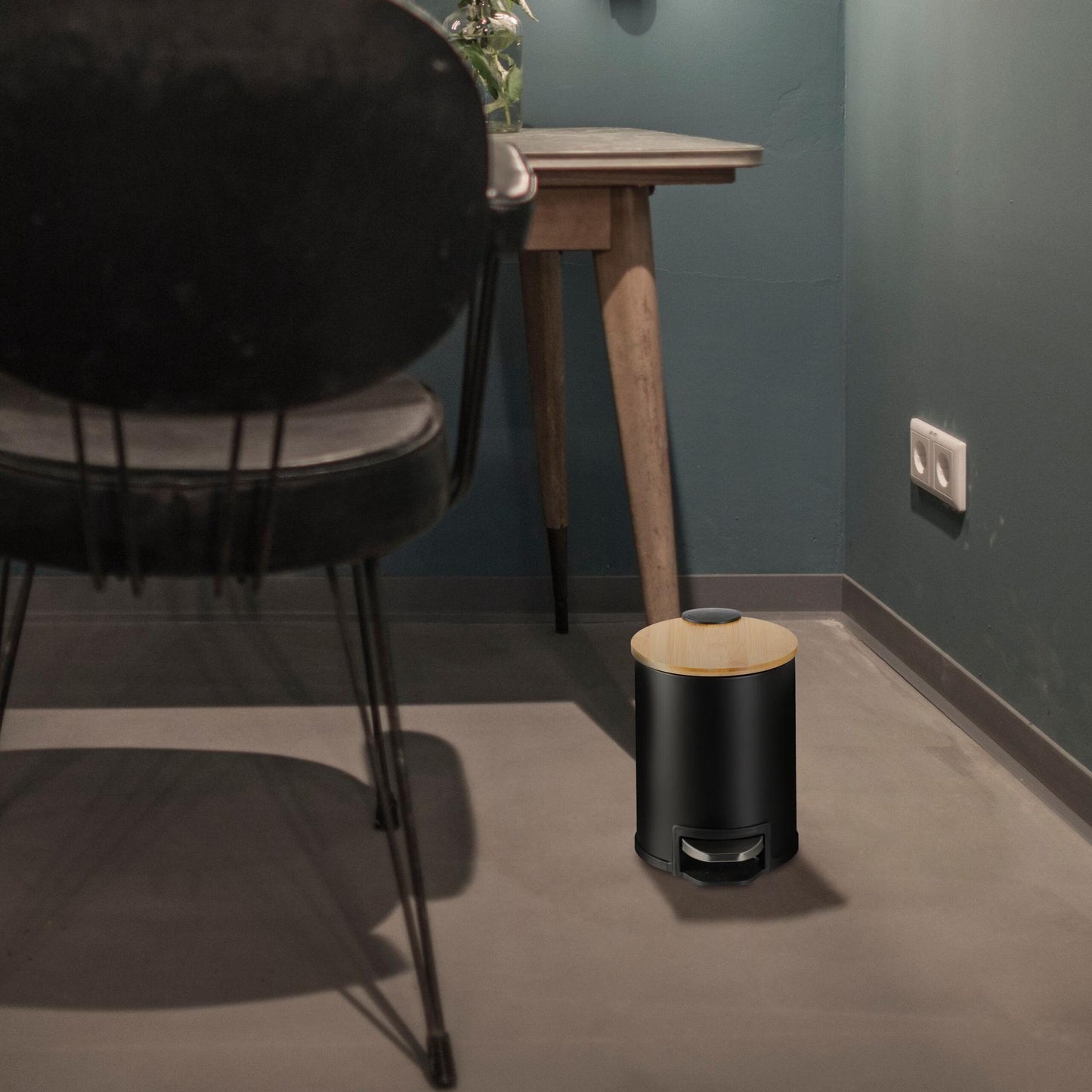 Waste container for bathroom 3 liters with bamboo lid