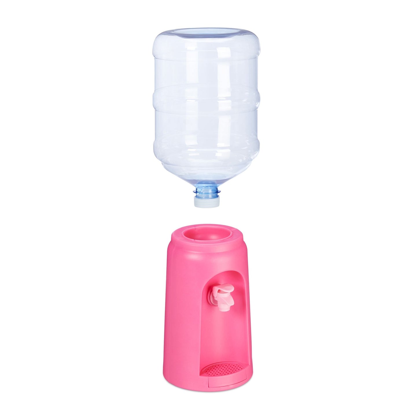 Water dispenser with tank
