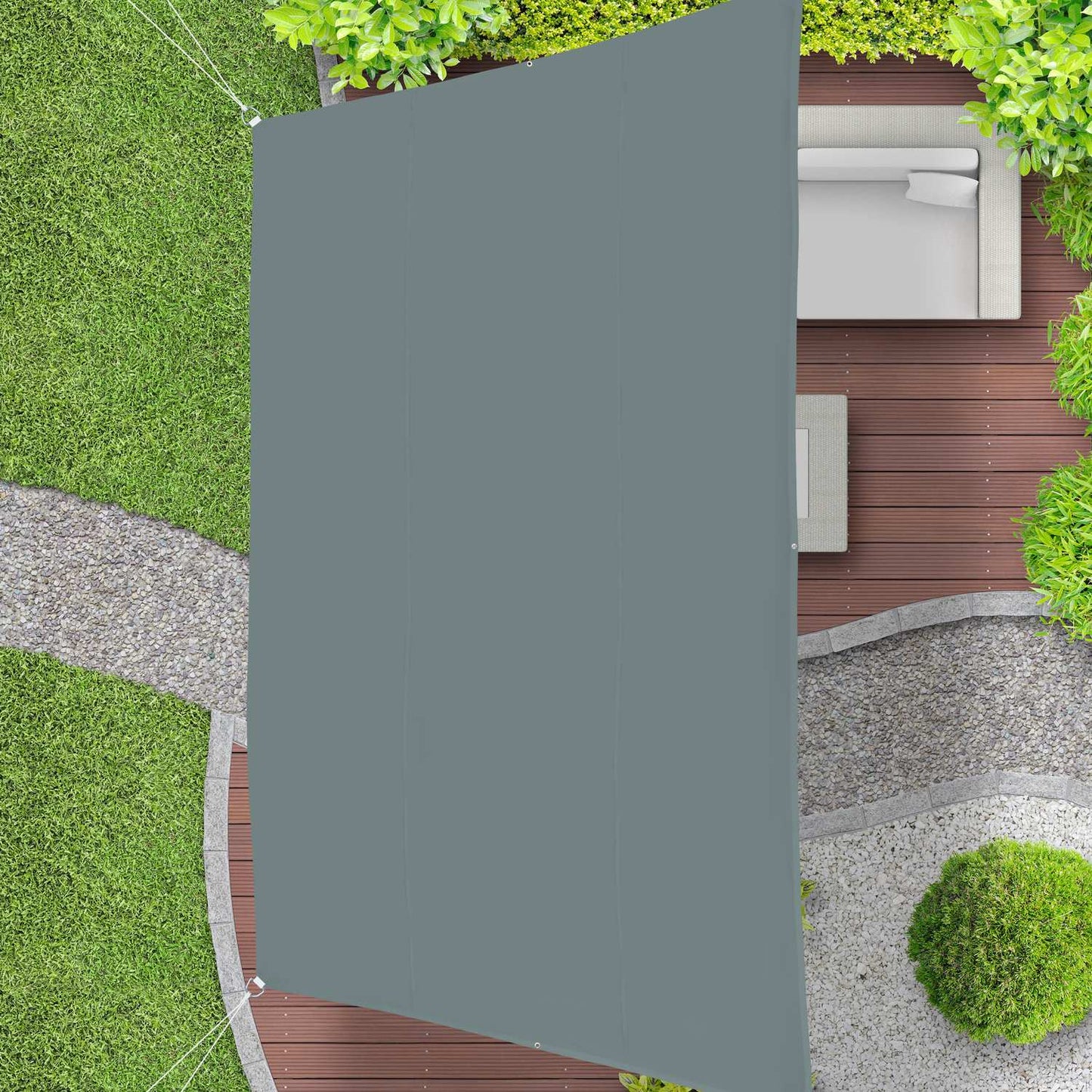 Water tank with faucet