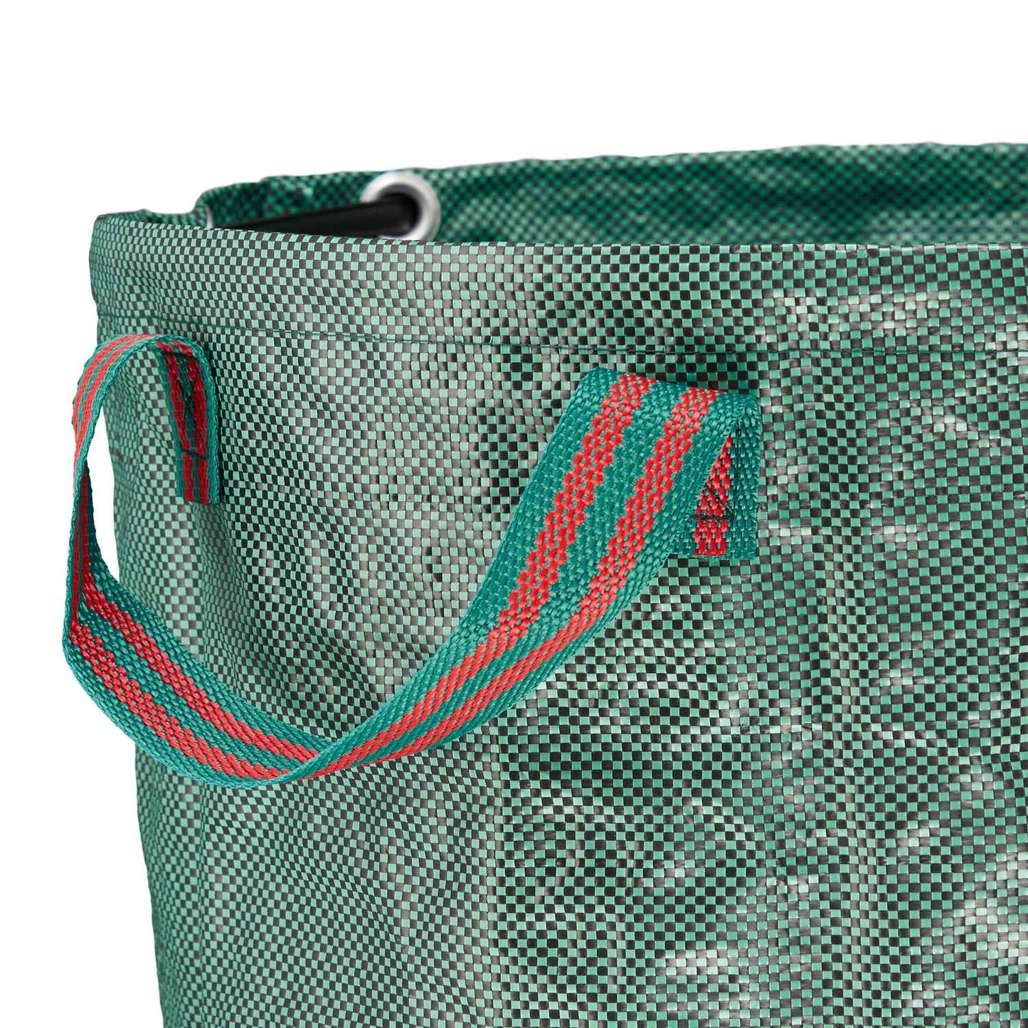 Weed remover with bag for garden waste