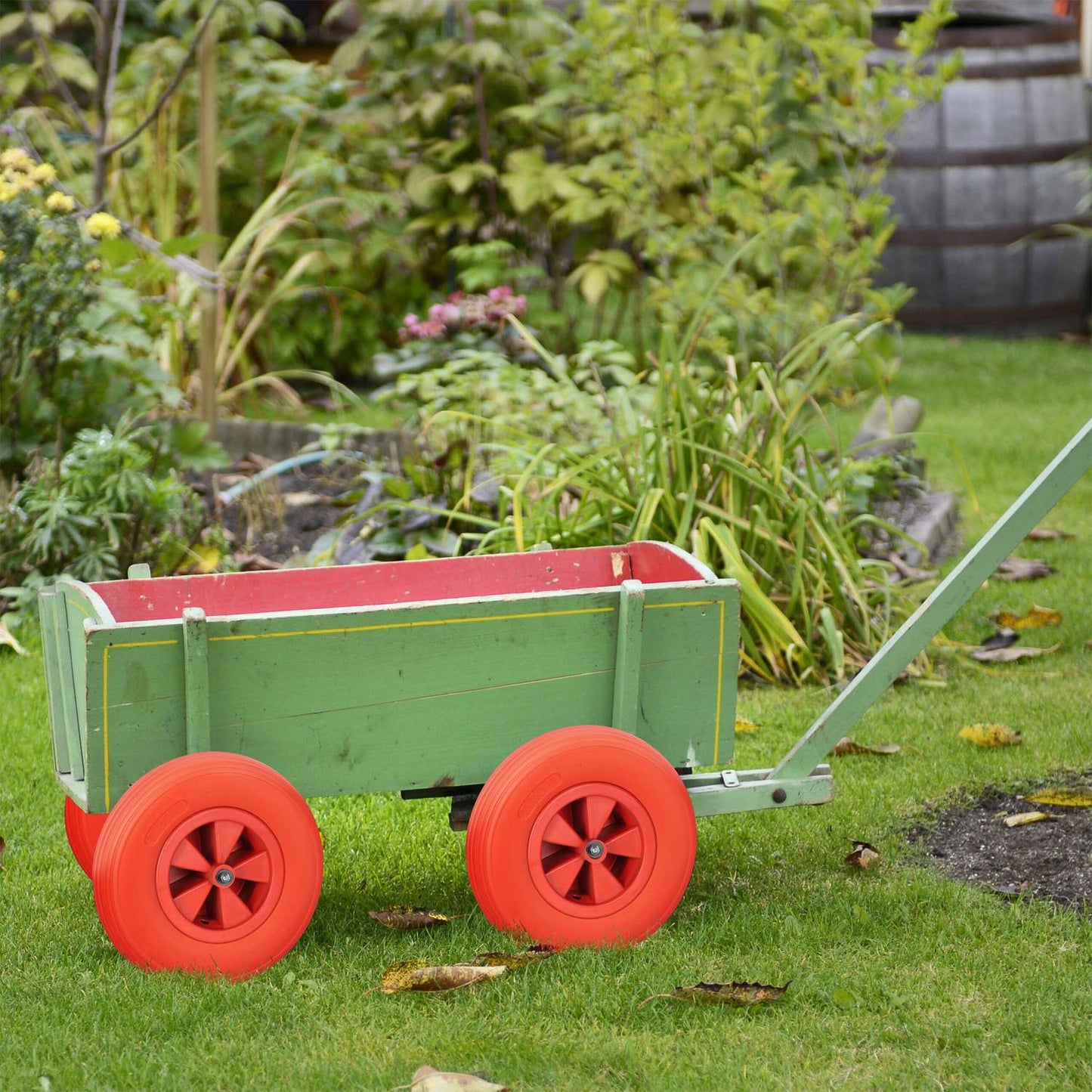 Wheel for wheelbarrow 3.50-6 in red