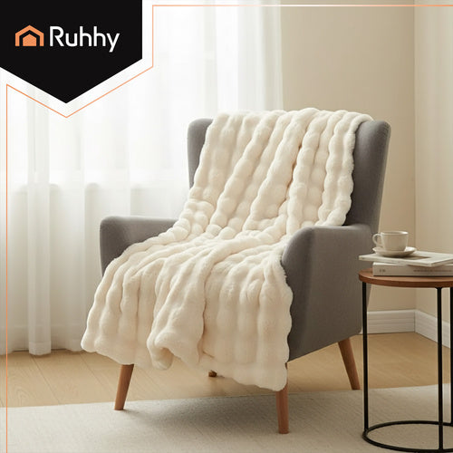 White Blanket 160x100 cm – Soft, Durable, Polyester