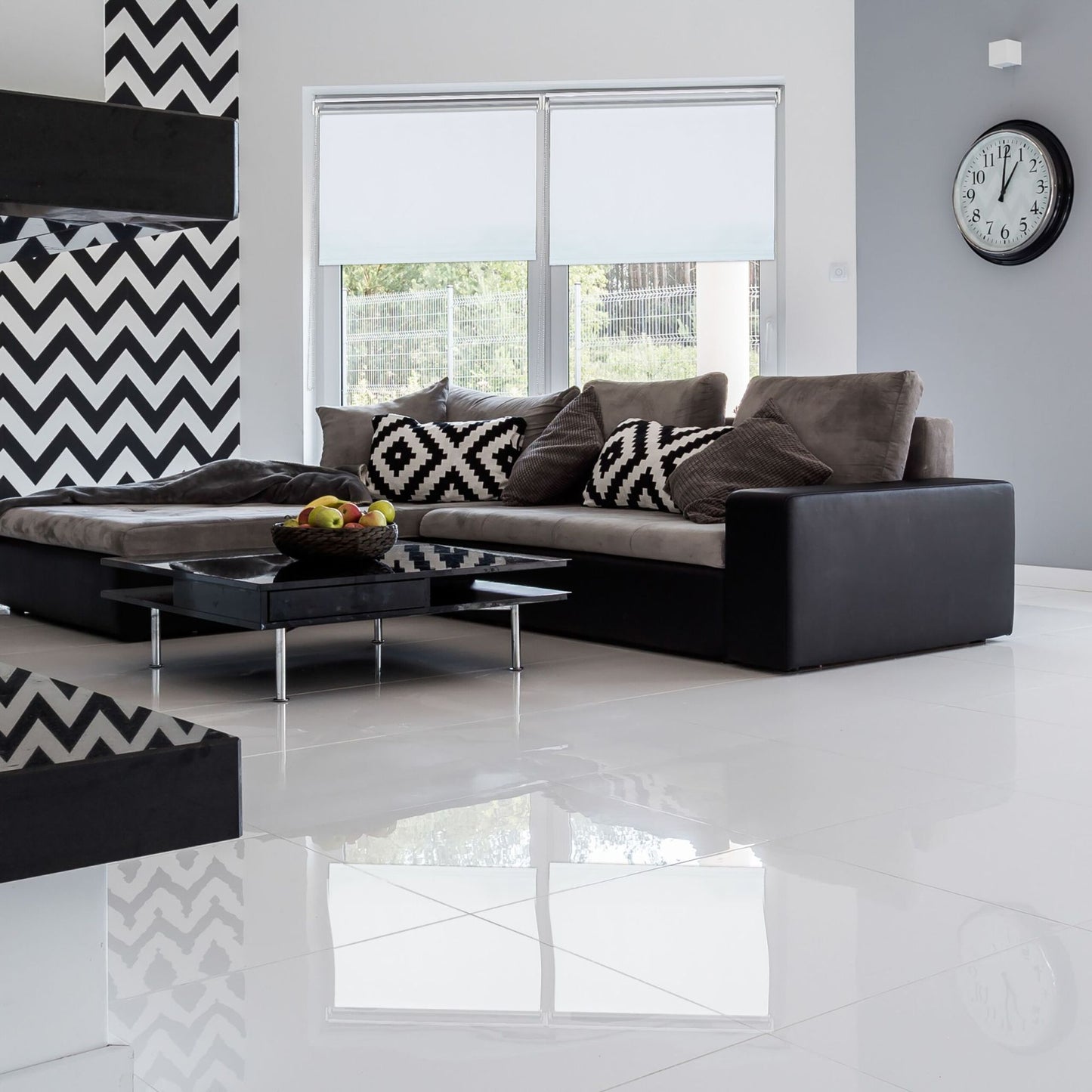 White thermal roller blind 160 cm long