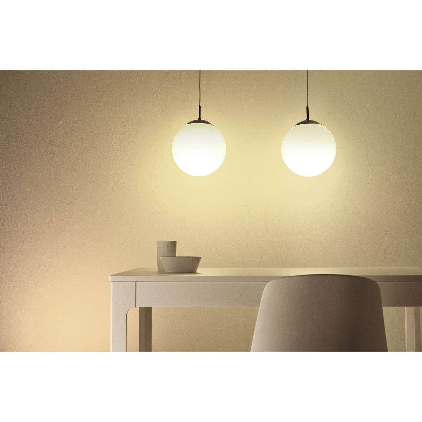 WiFi Smart LED E14 P45 40W 470lm Color