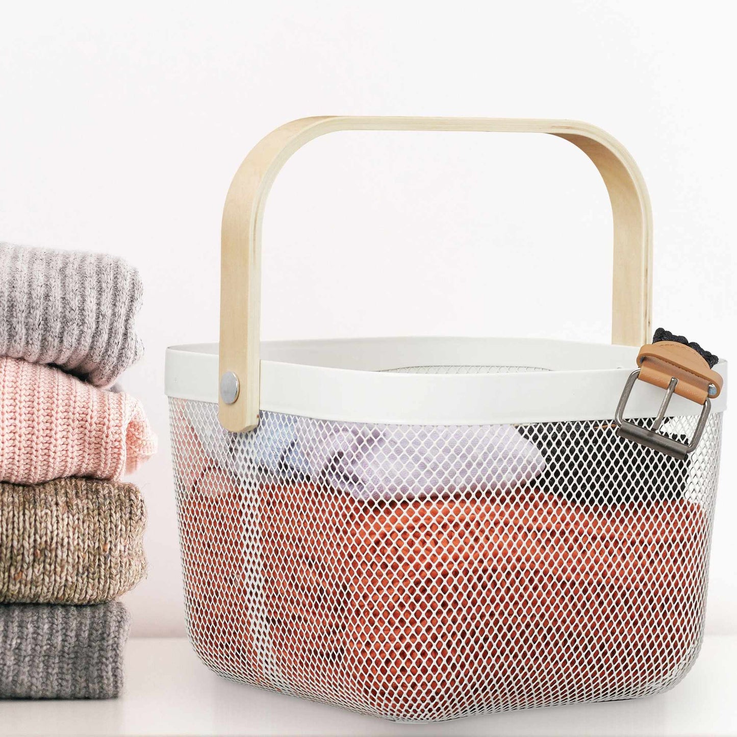 Wire baskets with handles, 2-pack