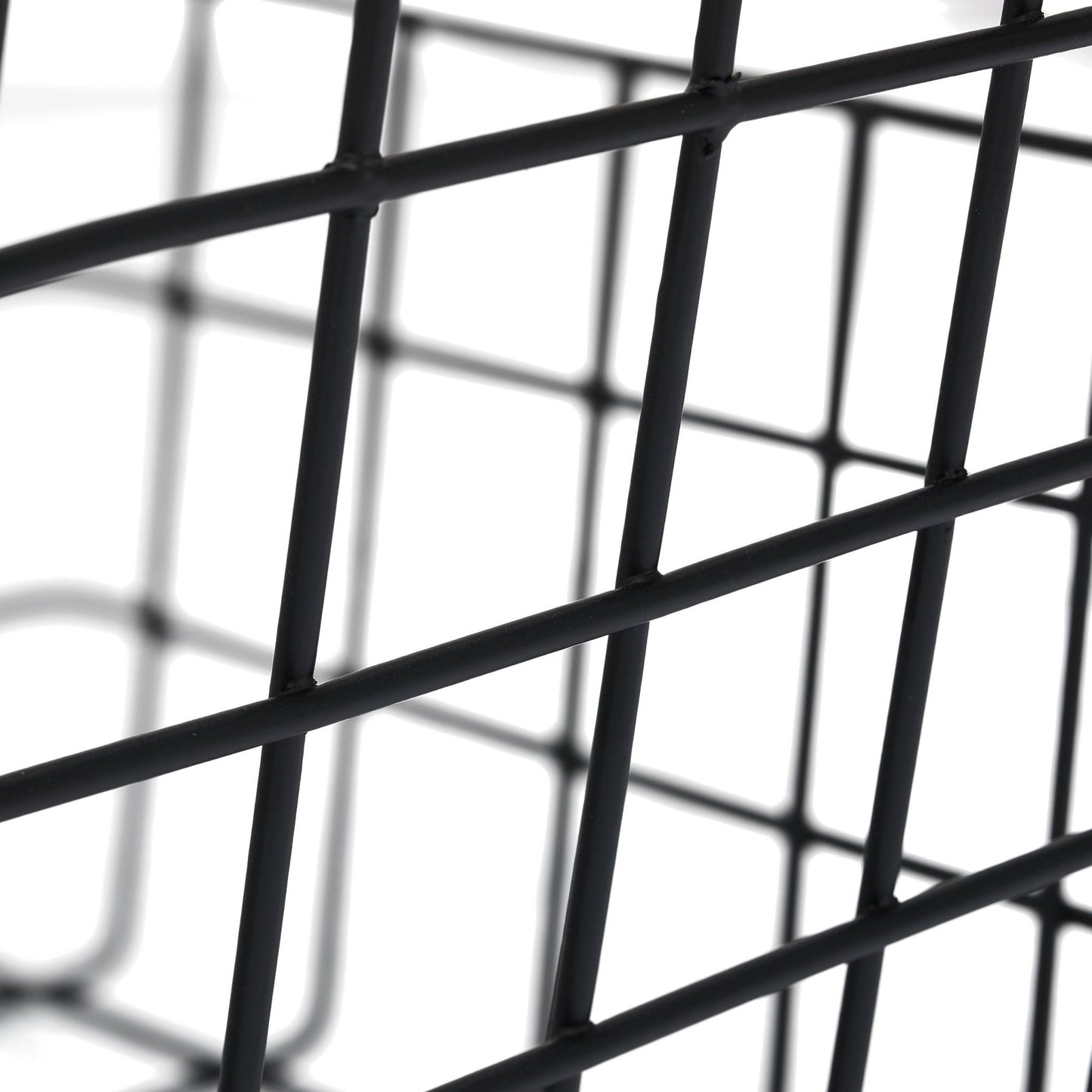 Wire basket with wooden handle