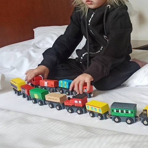 Wooden railway - 12 pieces. Kruzzel 23522