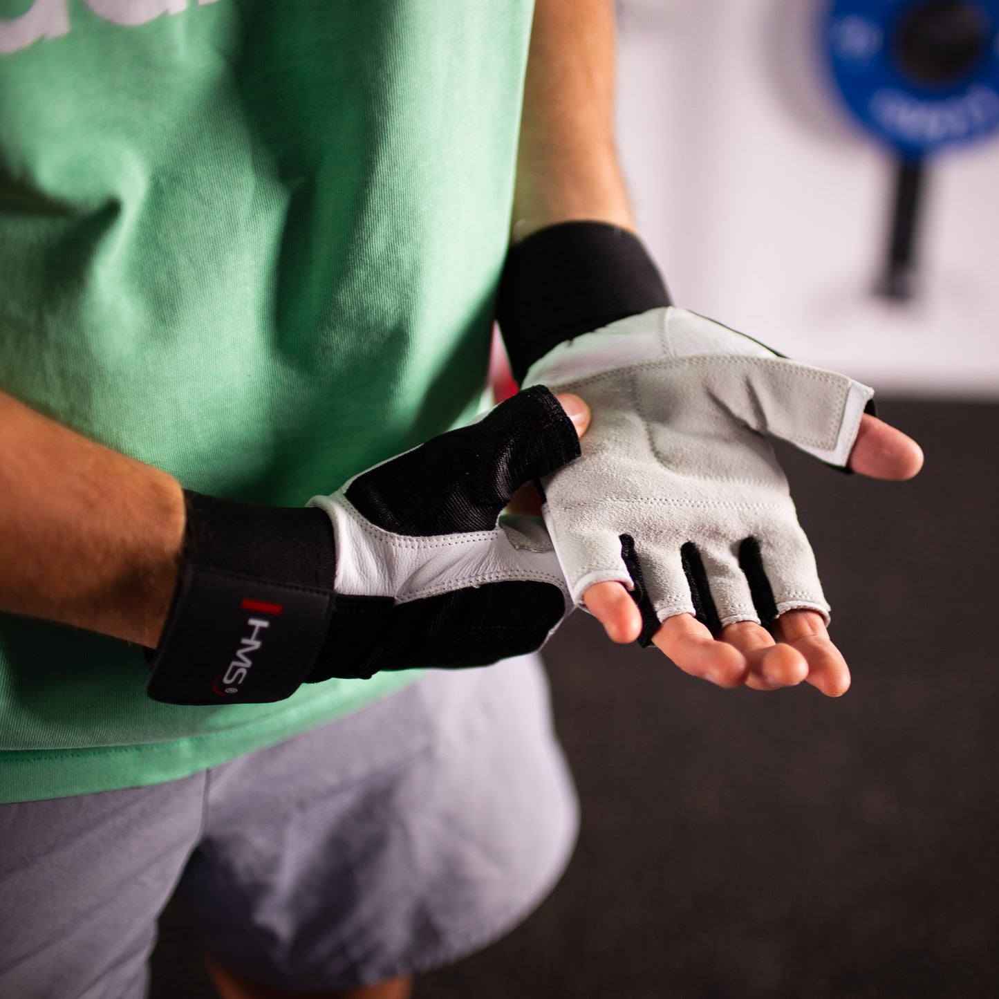 XL Fitness Gloves, White-Black, RST04 Size