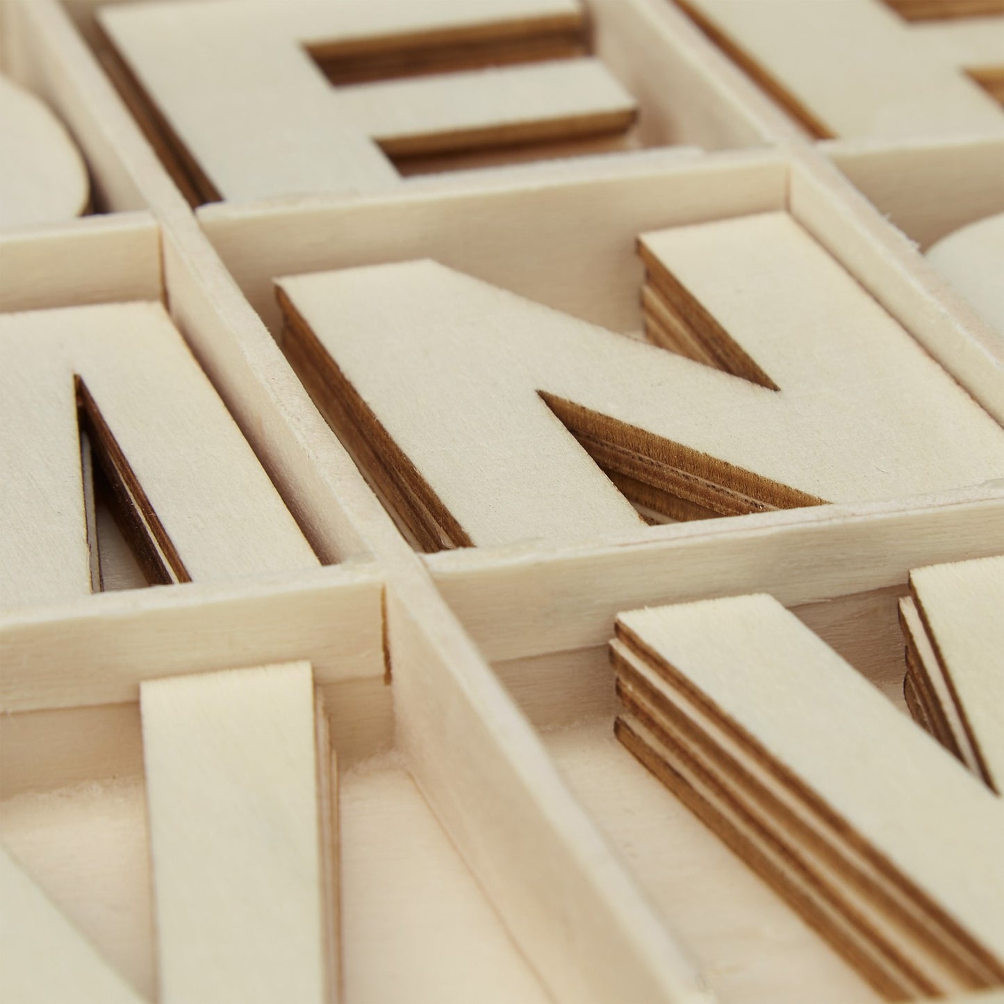 XL Letter set in wood 104 pcs.