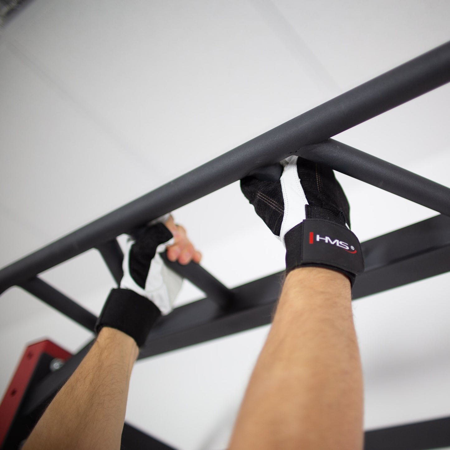 XXL Fitness Gloves, White-Black