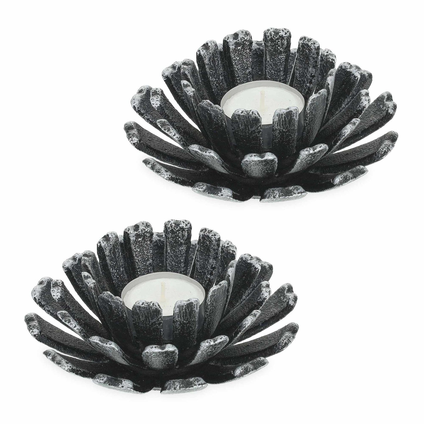 set of 2 flower-shaped tealight holders