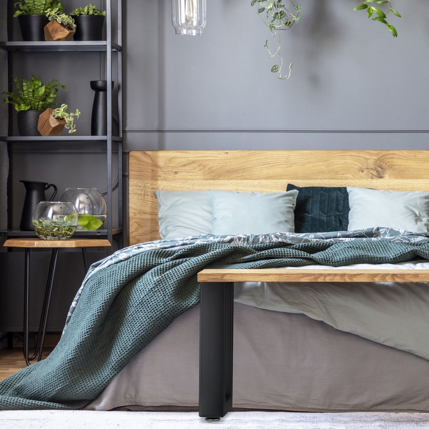 set of 2 table runners black