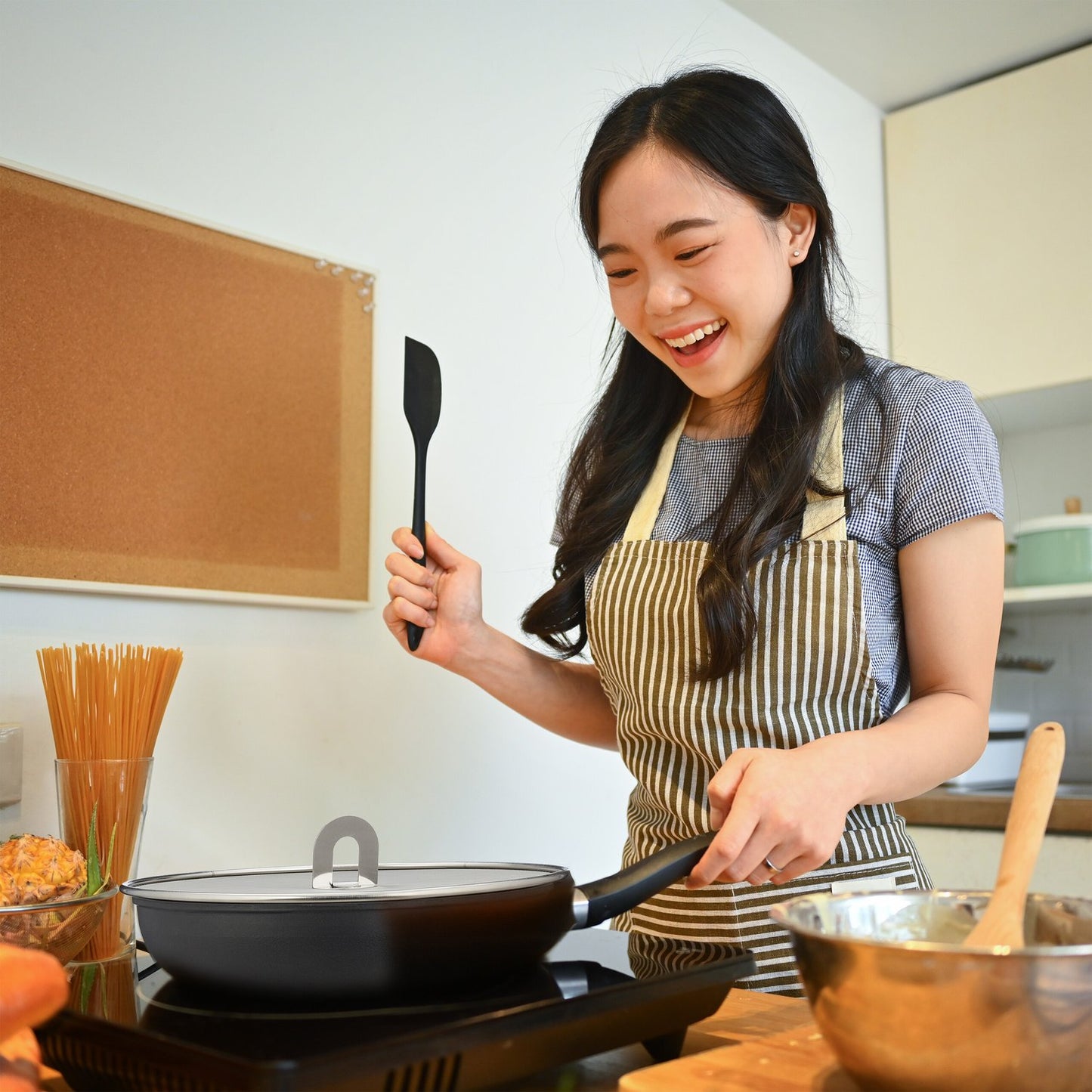 set of 3 splash guards for frying pans