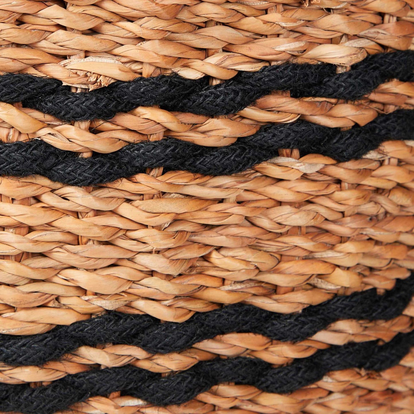 set of 3 storage baskets made of seaweed